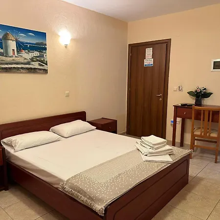 Eleni Aparthotel 3*