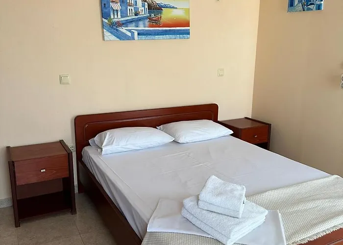 Hotel de apartamente Eleni Skála Marión