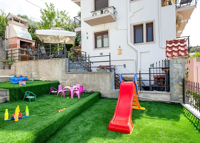 Hotel de apartamente Eleni Skála Marión